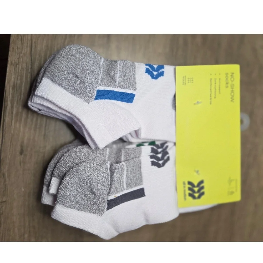 All‎ in Motion Kids No-Show Socks 6 Pairs White Gray Size 3-7 Moisture Wicking
